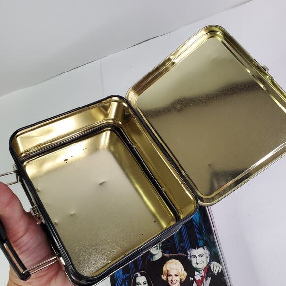 The Munsters The Original Complete Series DVD Box Collection with Collectors Tin - Picture 12 of 13